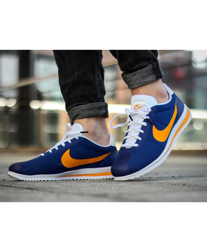 http://www.airmaxx.fr/image/cache/catalog/nike/Homme-Nike-Cortez-Ultra-Bleu-700x850.jpg