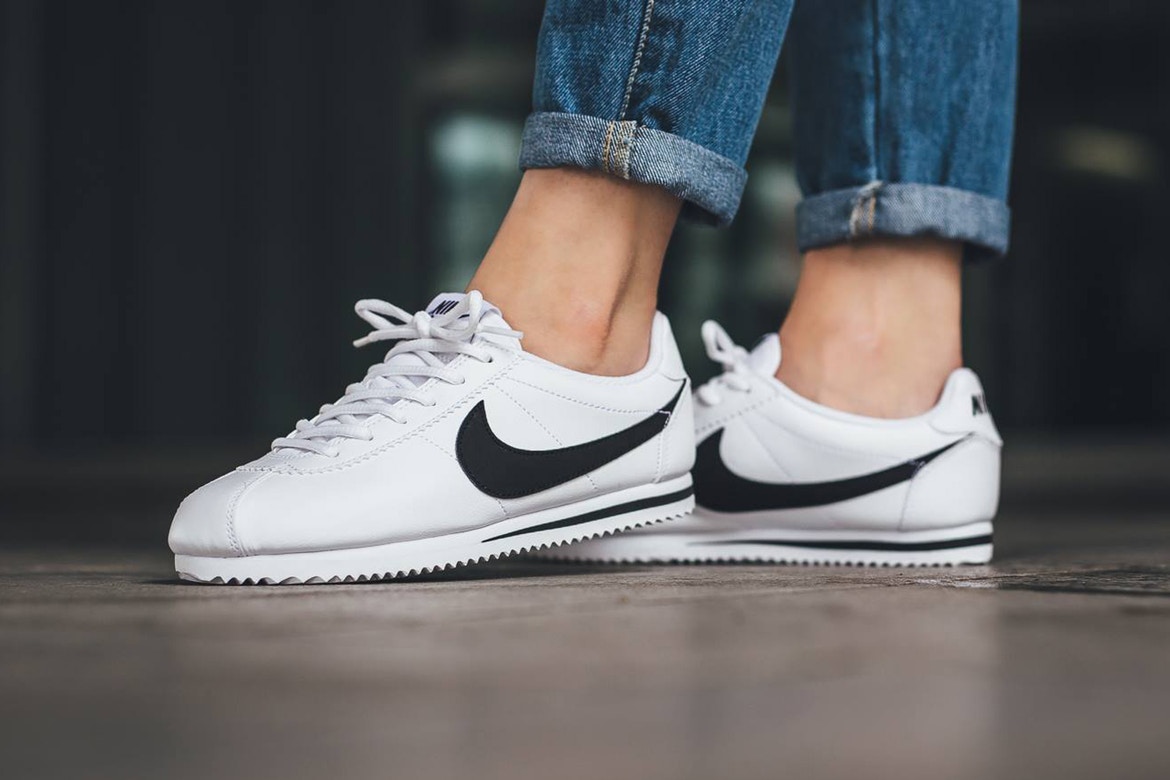 nike cortez womens white black